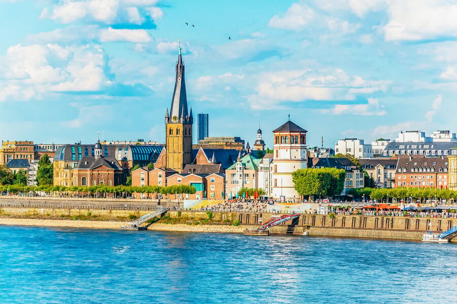 Düsseldorf: City Sightseeing Cruise on the Rhine - What the Commentary Adds, and Where It Falls Short