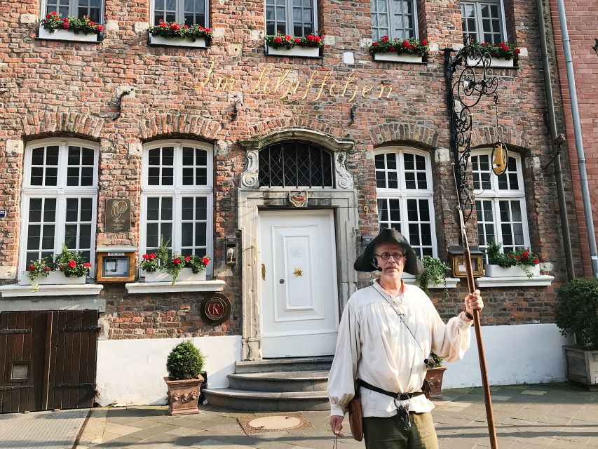 Düsseldorf: Guided Night Watchman Tour through Kaiserswerth - Key points to know before booking