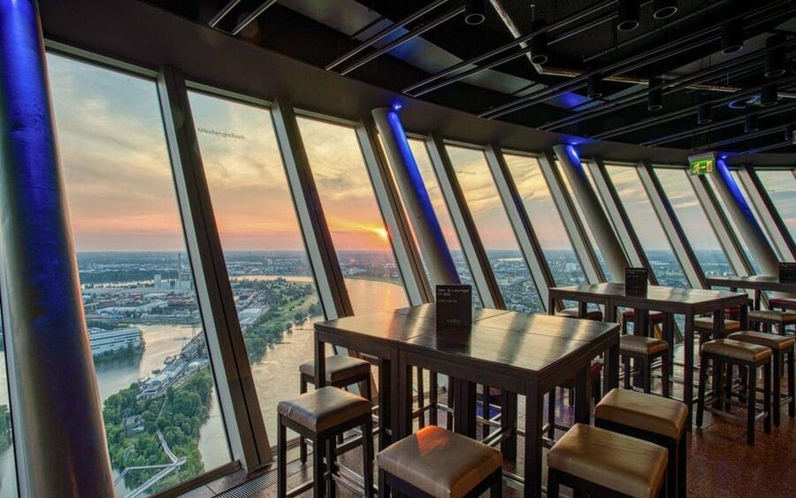 Düsseldorf: Media Harbor and Rhinetower - Is $30 a fair price?