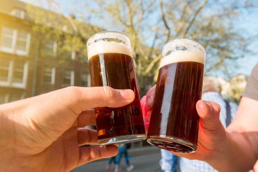 Düsseldorf: Old Town Interactive Crime Tour with actor - Is $64 a fair price?
