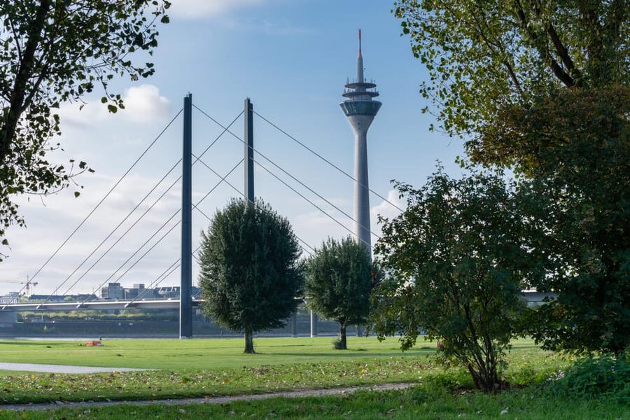 Düsseldorf: Rhine Tower Adult Entry - Key points to know before you go