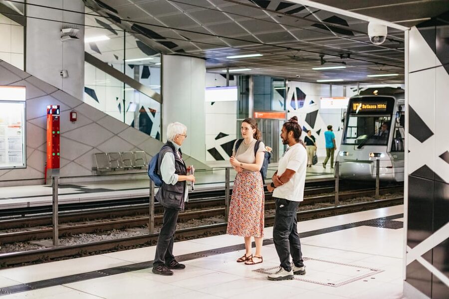 Düsseldorf: The Wehrhahn Line Metro Guided Tour - Pempelforter Straße: begin with the line’s design idea