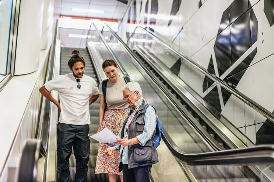 Düsseldorf: The Wehrhahn Line Metro Guided Tour - What the $20 price really covers