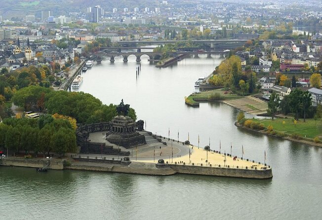 e-Scavenger hunt Koblenz: Explore the city at your own pace - Starting at Münzplatz, where Koblenz feels most approachable