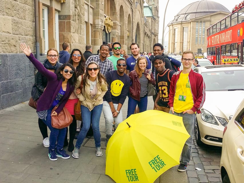English Harbor&St. Pauli Pay-What-You-Want Walking Tour - What the guide adds to the experience