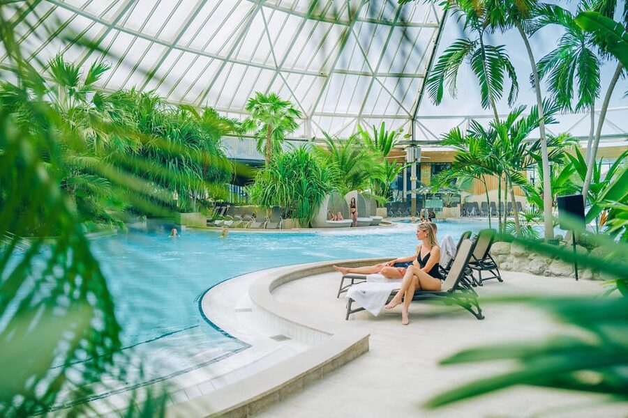 Erding: 1-Day Spa Ticket at Therme Erding - Wave pool and Crazy River for easy fun