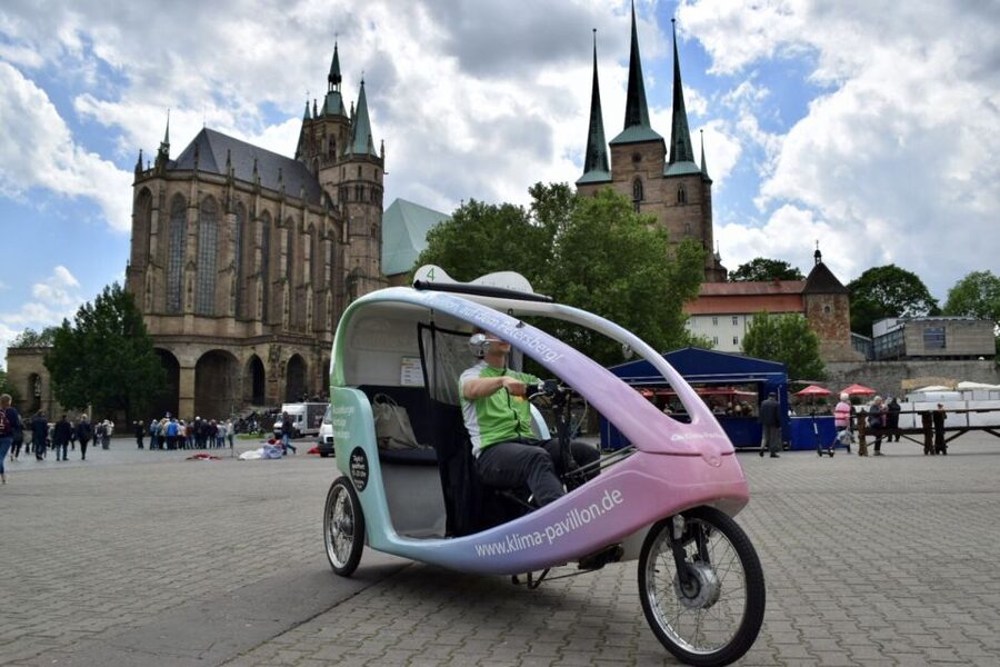 Erfurt: Romantic Rickshaw Tour For Two - Key details that shape the experience