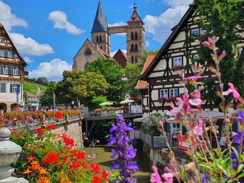Esslingen am Neckar: Guided old town tour - Meeting the Old Town Hall with two faces