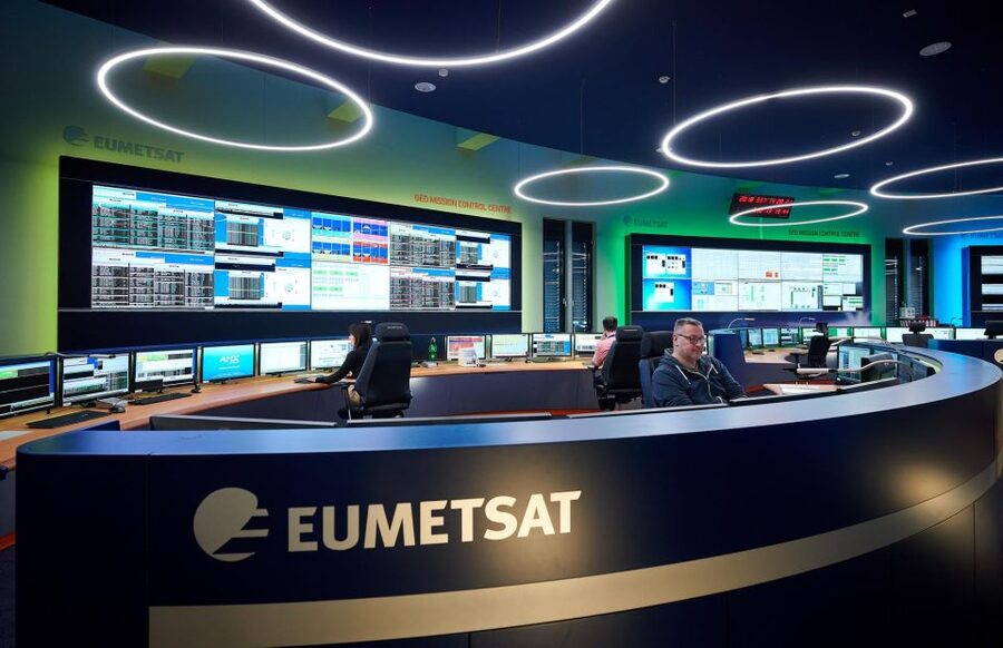 EUMETSAT - weather data for the world "made in Darmstadt" - The 1.5-hour route and what you will see