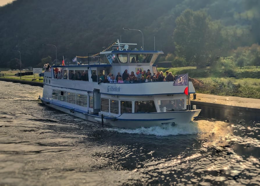 Evening-Cruise to the fireworks of the Cochemer Winefest. - Boarding from Alken, Löf, Brodenbach, or Burgen