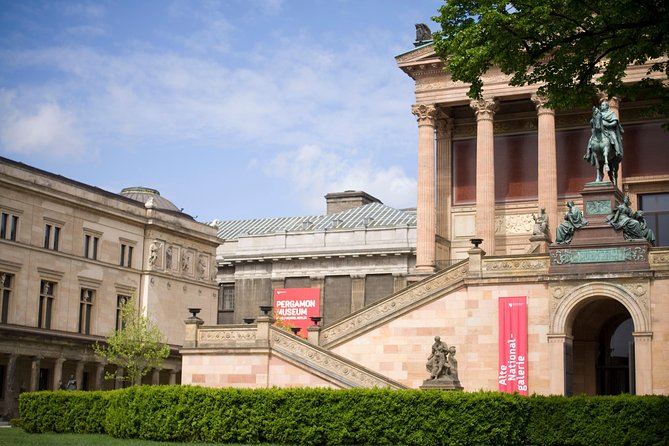 Explore Berlin Shore Excursion: Top Attractions Private Tour from Warnemuende - What makes this Berlin day different