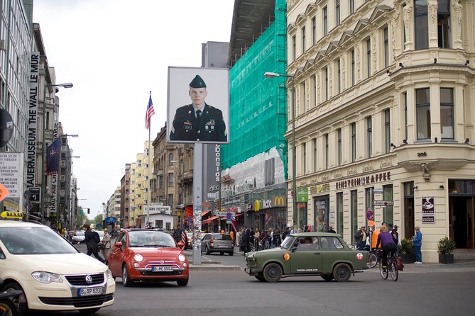 Explore Berlin Shore Excursion: Top Attractions Private Tour from Warnemuende - East Side Gallery: art on the Berlin Wall