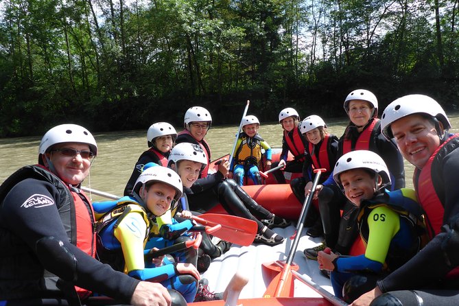 Family rafting Iller - white water rafting level 1 - The Photos Add More Than a Nice Extra