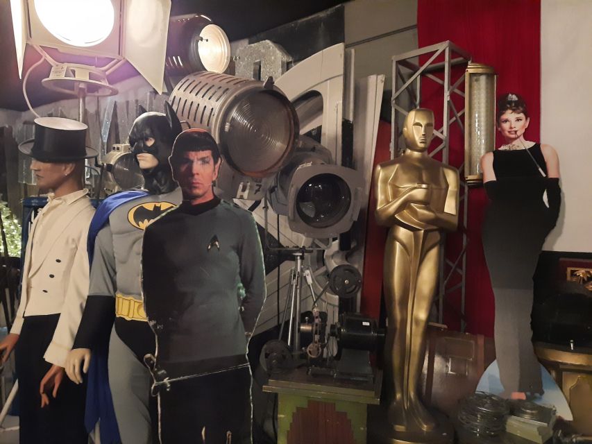 Filmtour Düsseldorf: From Hollywood to Netflix - Fassbinder, Schimanski, and Düsseldorf’s German screen legends