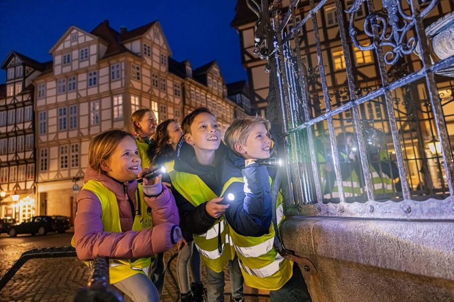 Flashlight tour for children/teenagers - What the 90-minute route feels like