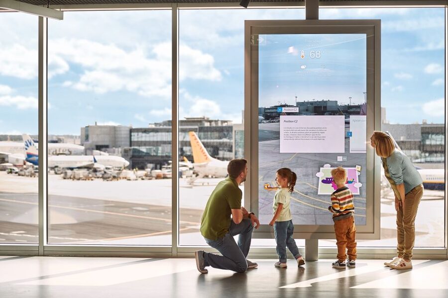 Frankfurt Airport: Fraport Visitor Center Entry Ticket - English, German, and the self-guided format