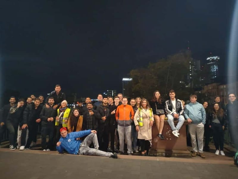 Frankfurt am Main: Night Pub Crawl Shots and Party - Stop two: another hour, another group