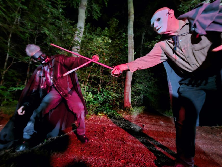 Frankfurt: Bad Homburg Scary Tour - The Eyes of Hell - The Kurpark becomes part of the performance