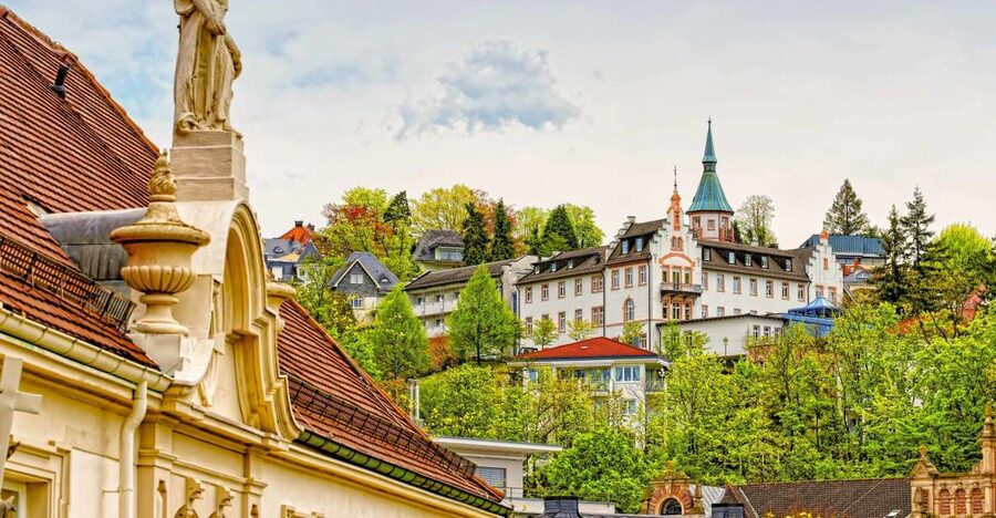Frankfurt: Baden-Baden, Black Forest, Strasbourg Guided Tour - Key points to know before booking