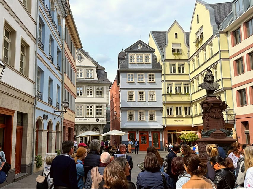 Frankfurt: Discover the heart of Frankfurt - a city tour in German - The Römer and Frankfurt’s civic heart