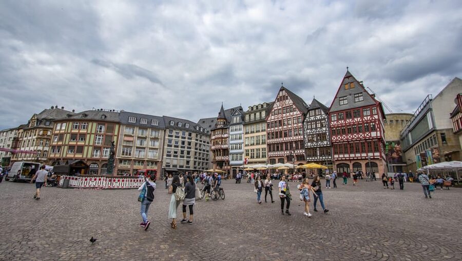 Frankfurt: Express Walk with a Local in 60 minutes - Is $93 Good Value For One Hour?