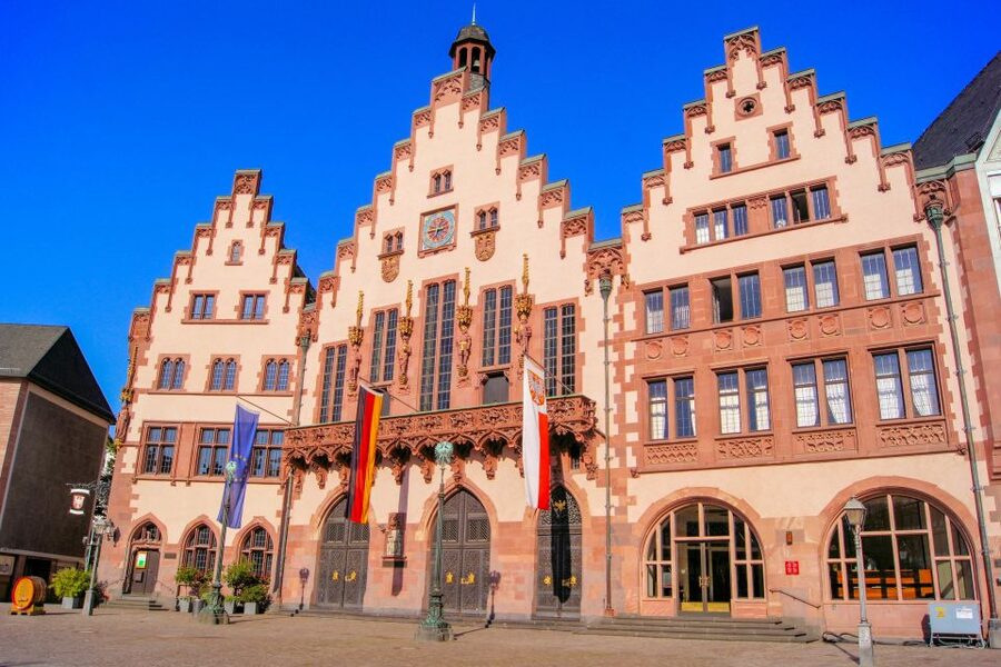 Frankfurt: Guided Bike Tour - Following the Main to the European Central Bank Tower