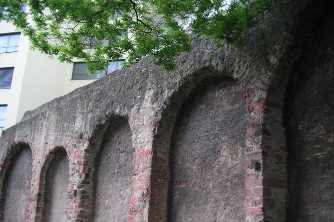 Frankfurt Highlights English Walking Tour - The Old Jewish Cemetery and the Holocaust Remembrance Wall