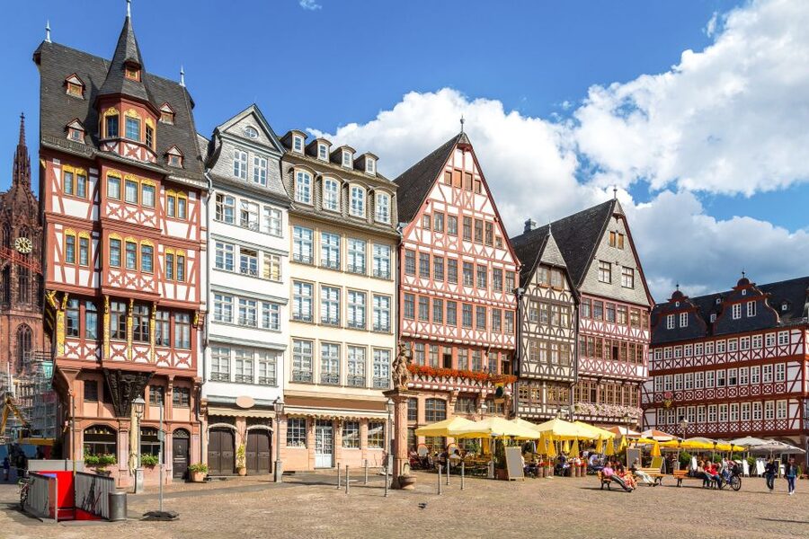 Frankfurt: Hop-On, Hop-Off Grand or Express Bus Ticket - Hauptbahnhof and Messe: useful, not glamorous