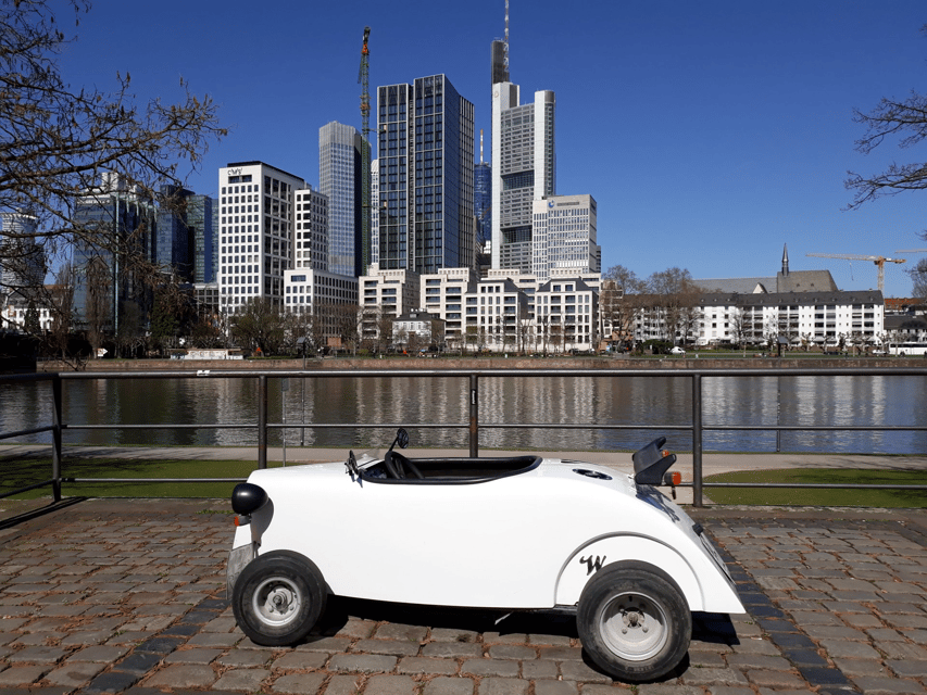 Frankfurt: Hotrod Sightseeing Tour - Key points to know before you book