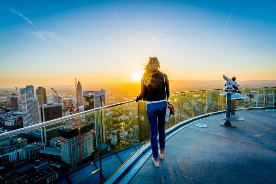 Frankfurt: Main Tower with Tickets and Guided Old Town Tour - The three-hour route and the New Old Town