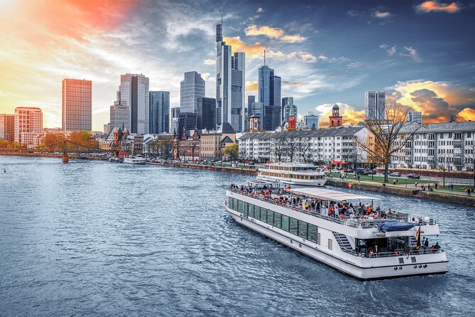 Frankfurt: Old Town Highlights Private Walking Tour - What a private guide adds