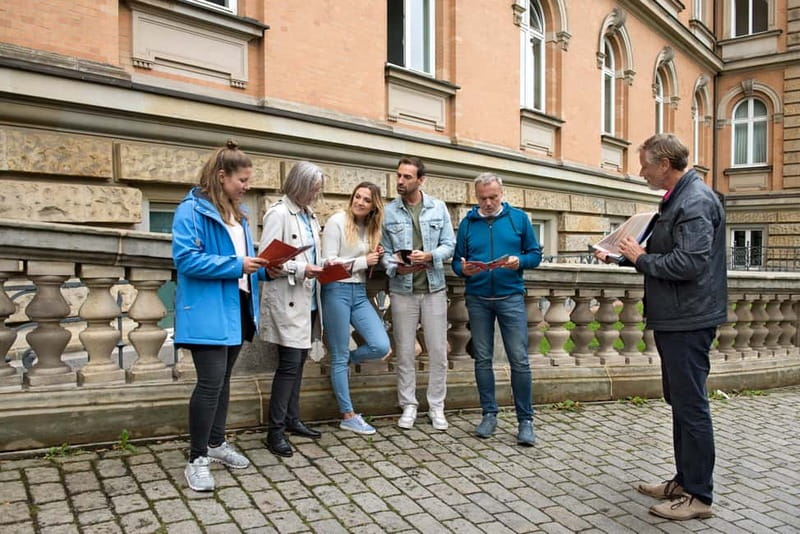 Frankfurt: Old Town Historical Walking Tour in German - What you get for $28