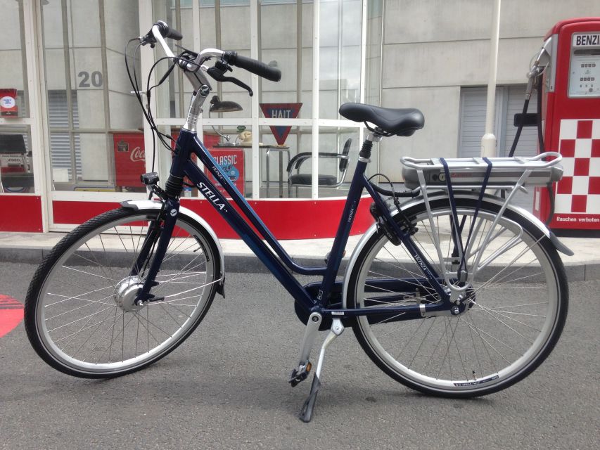Frankfurt: Unique E-Bikes Tours - Support, safety, and the limits of the format
