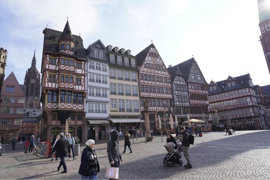 Frankfurt: Verbrecherjagd und gefährlich leckeres Schnitzel - Key points about Frankfurt’s Adventure Schnitzel