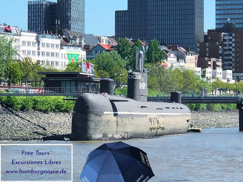 Free Tour: Port, Red Light District and Beatles. You decide how much to pay at the end - Starting beside Hamburg’s working harbor