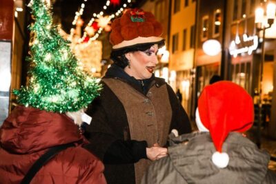 Christmas Tour with Drag Queen Betty BBQ