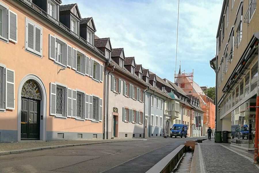 Freiburg: Gässle, Bächle and More City Tour - Augustinerplatz and the Handwerkerviertel
