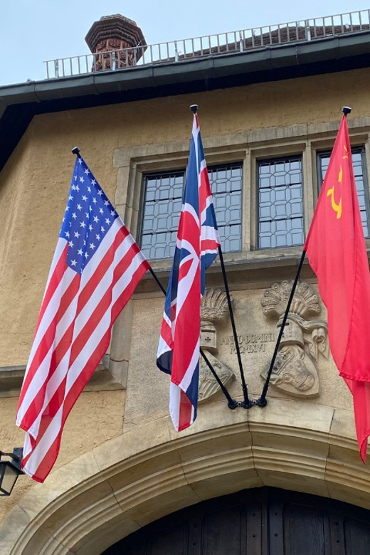 From Berlin: Kings, Crimes, & Spies Potsdam Day Trip by Van - Checkpoint Bravo and the divided city