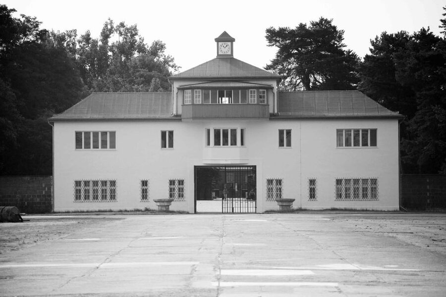 From Berlin: Licensed Sachsenhausen Tour with max. 15 people - Key points to know before booking