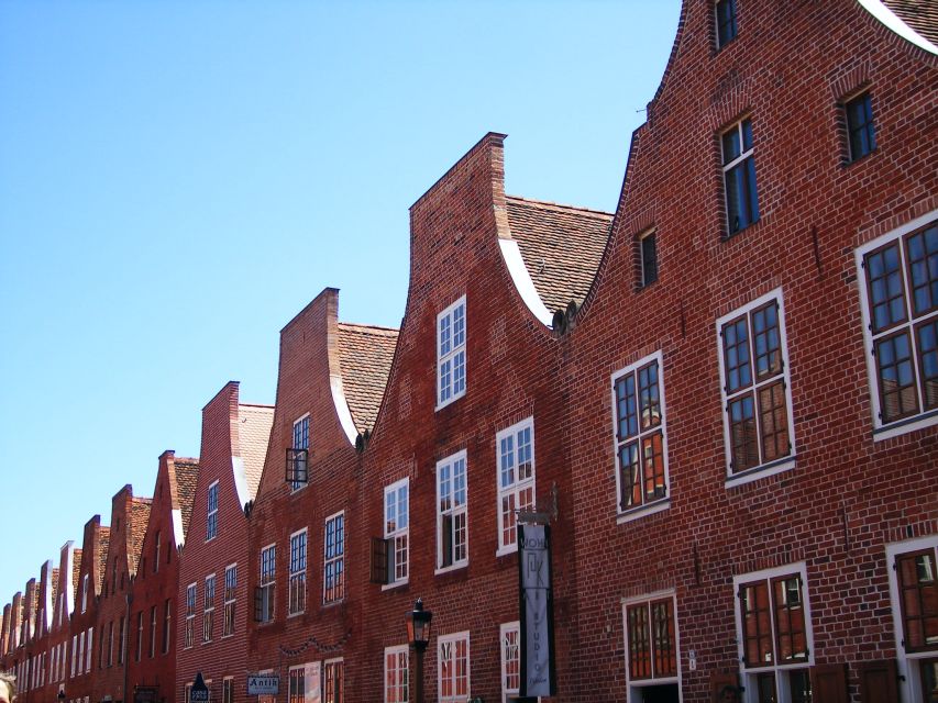 From Berlin: Potsdam Half-Day Tour in Spanish - Booking advice for a smoother day