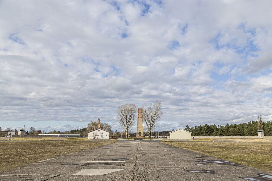 From Berlin: Sachsenhausen Concentration Camp Day Trip - Is this suitable for families and wheelchair users?