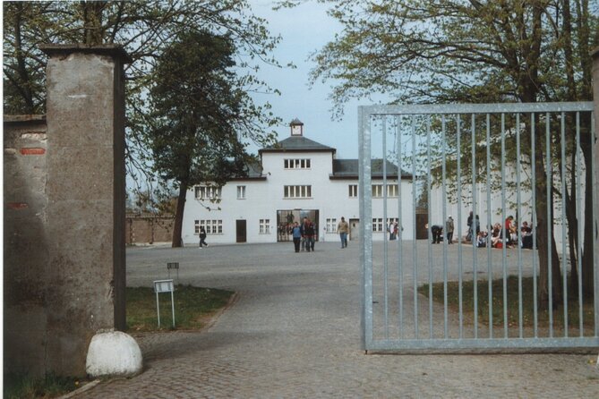 From Berlin: Sachsenhausen Concentration Camp Memorial Tour - Understanding prisoners and the camp system