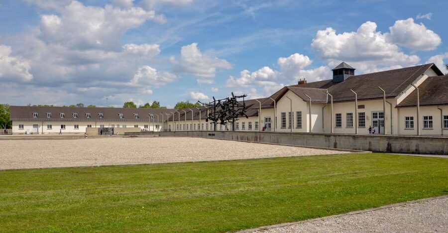 From Munich: Dachau Memorial Site Day Tour - Meeting in Munich’s Marienplatz