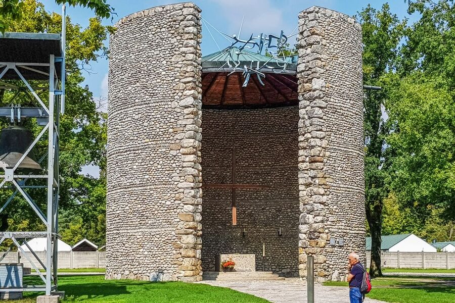 From Munich: Dachau Memorial Site Half-Day Trip - Who should book this experience?