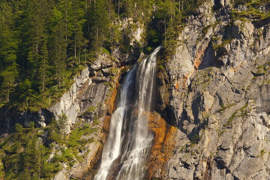 From Munich: Königsee Day Tour by Van - Berchtesgaden old town in the colder months