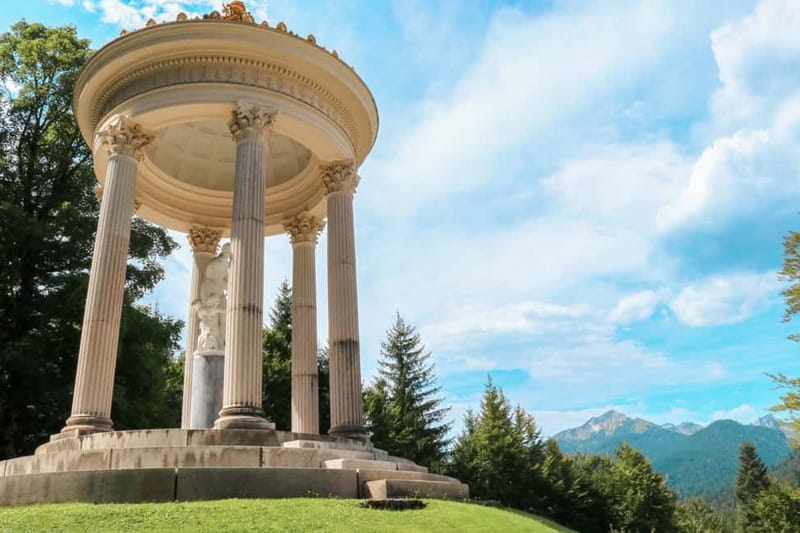 From Munich: Premium Neuschwanstein Castle & Linderhof Tour - What the premium service adds