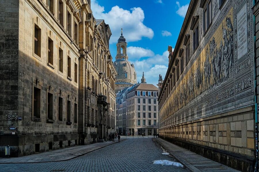 From Prague: Day trip to Dresden - The return pickup is flexible, but confirm it carefully