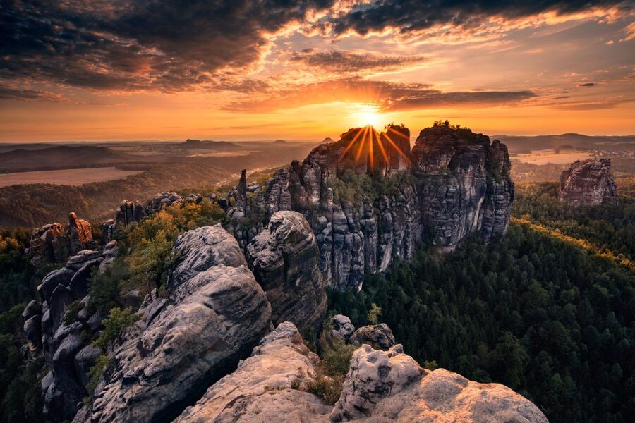From Prague: Saxony and Bohemian Switzerland Walking Tour - Pravčická Gate and the Narnia connection
