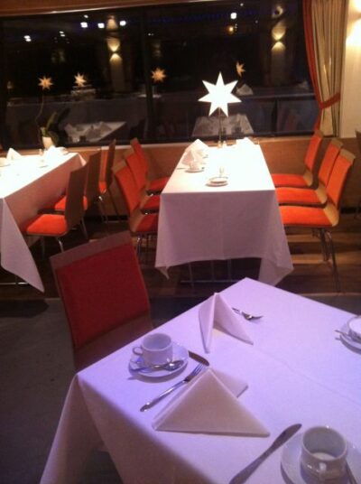 From Rüdesheim: 2-hour Christmas Boat Tour on the Rhine
