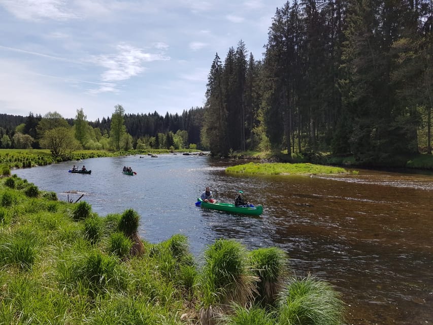 From Viechtach: Regen River Canoe Tour to Höllensteinsee - What the $45 price includes
